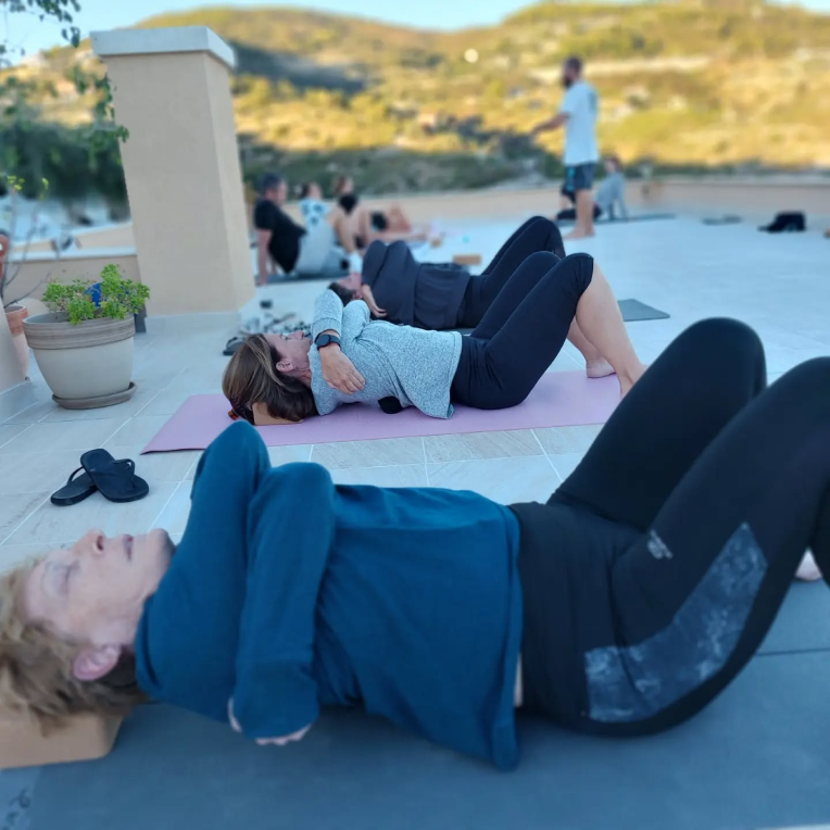 Tog3ther Cours De Yoga En Ligne Marseille 13012 Qui Peut Suivre Le Cours