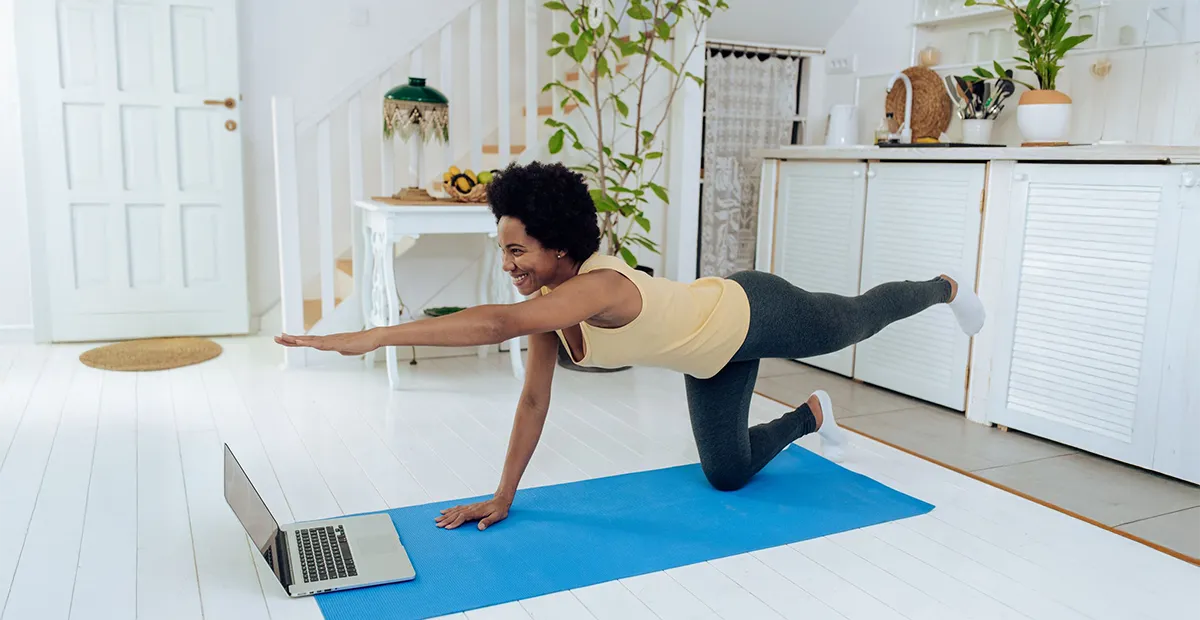 Comment le Pilates peut améliorer votre posture et réduire les douleurs