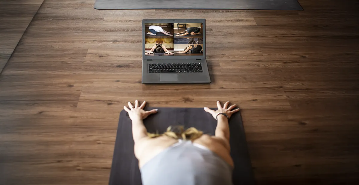 Yoga en ligne et bien-être mental : c&rsquo;est possible ?